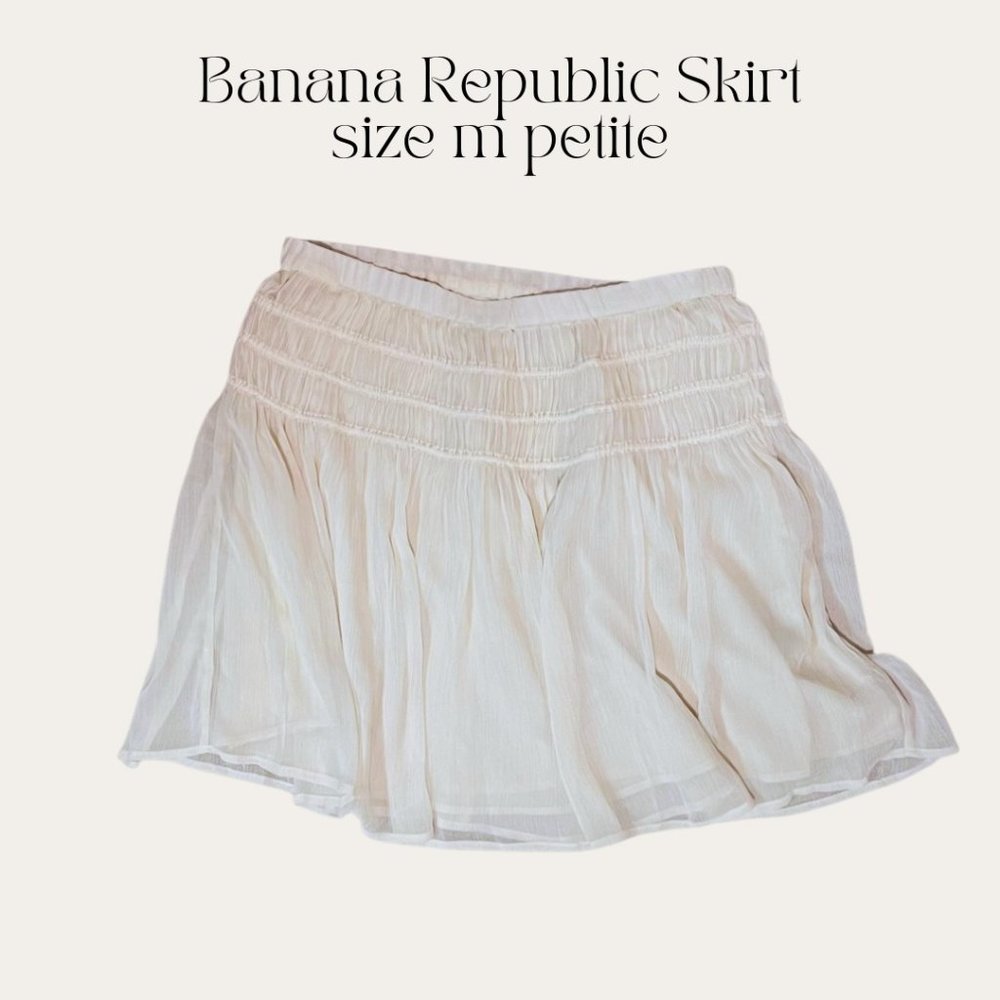 Banana Republic Ruffle Skirt